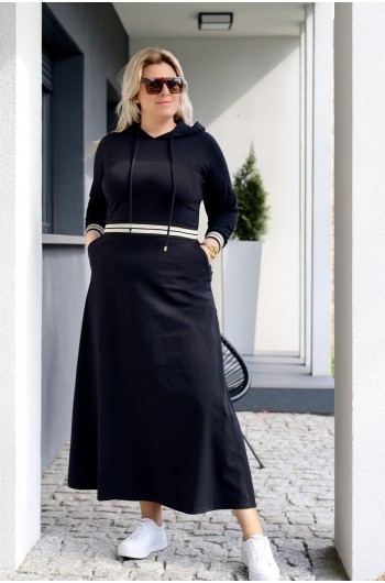 Sukienka długa dresowa Y-20 z gumą ozdobną czarna