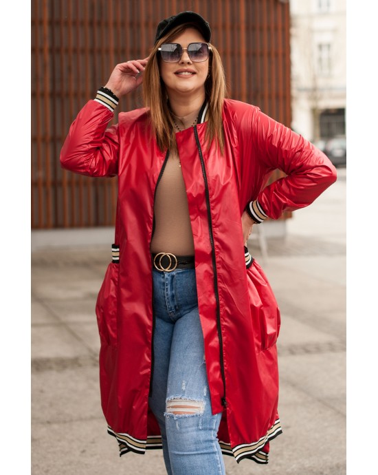 PEDRA - Czerwony, sportowy płaszcz z ozdobnymi ściągaczami