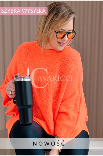 LIANA - Klasyczny, prosty sweterek o kroju nietoperza w kolorze...